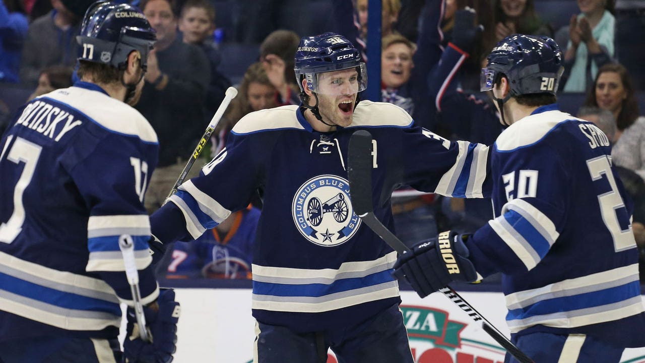 Jackets make first trip to Barclays Center